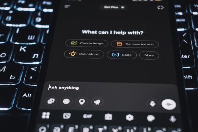 1 op de 3 Nederlanders bespaart geld via AI-chatbots
